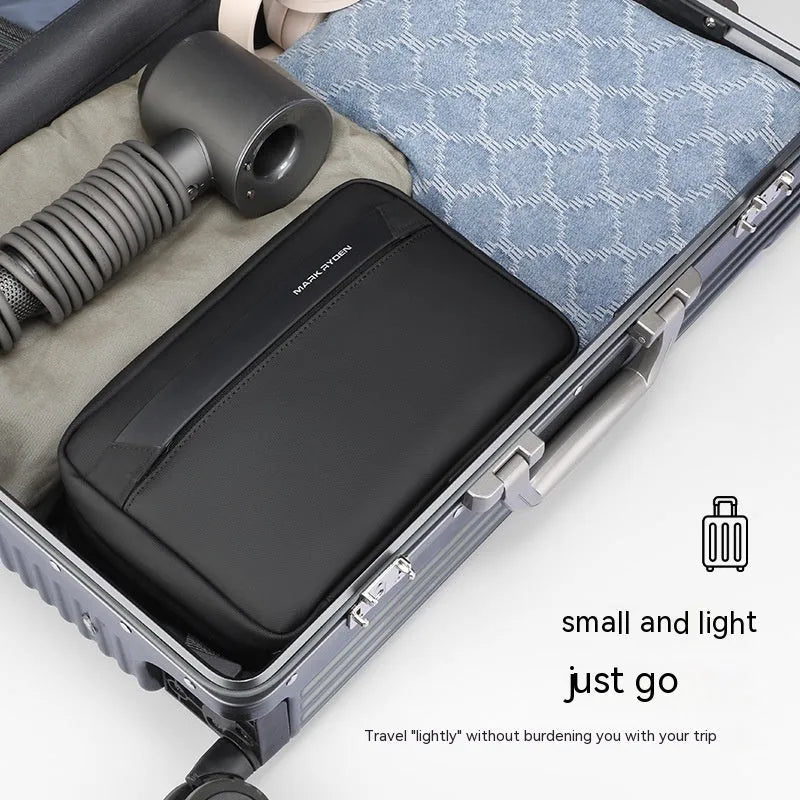 Multi-functional wet dry separation storage bag in Oxford cloth with business travel styling