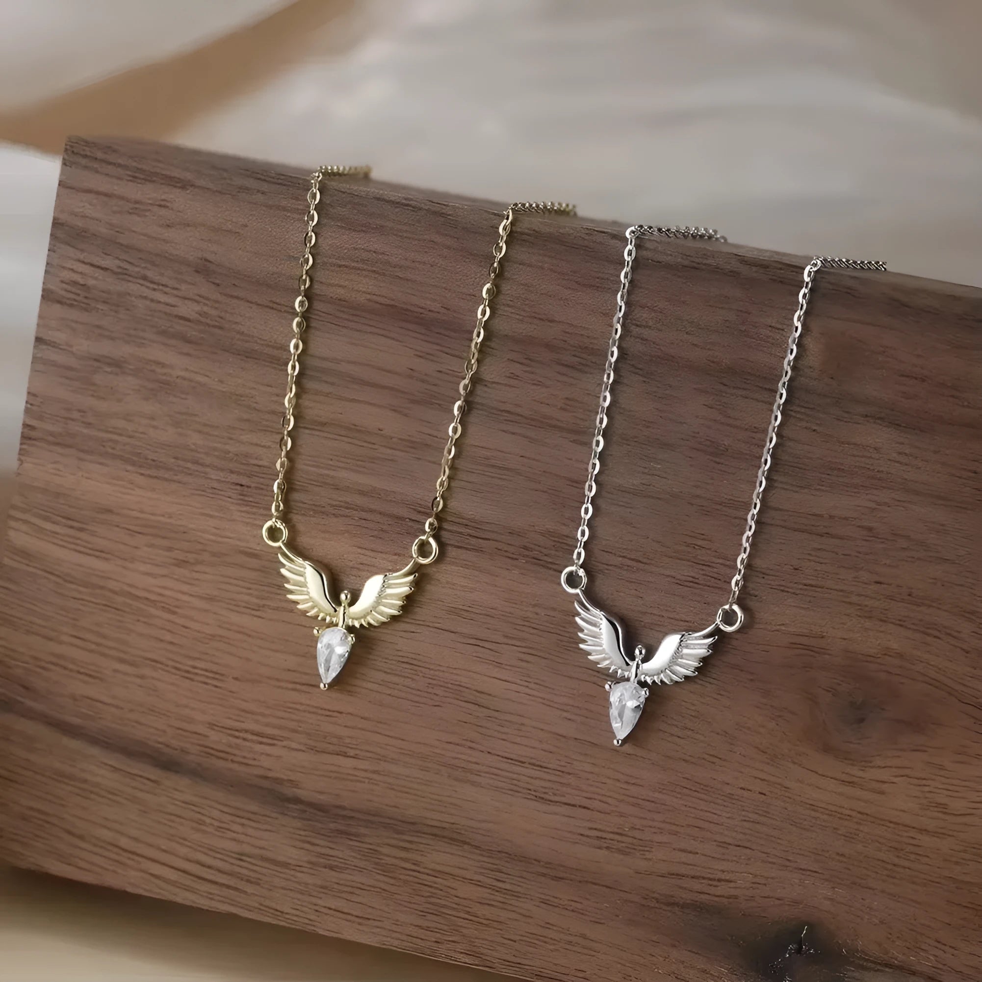 925 silver eagle pendant necklace with adjustable O-ring chain in white gold or yellow gold finish