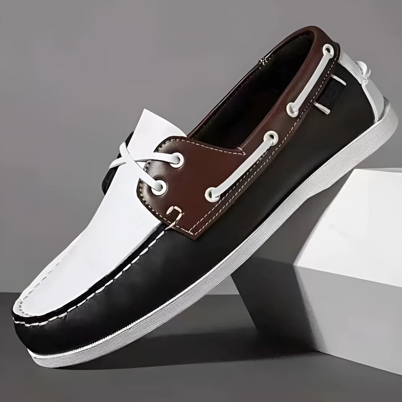 Men's British style casual shoes in artificial PU with round toe and flat heel, shown in a solid colour.