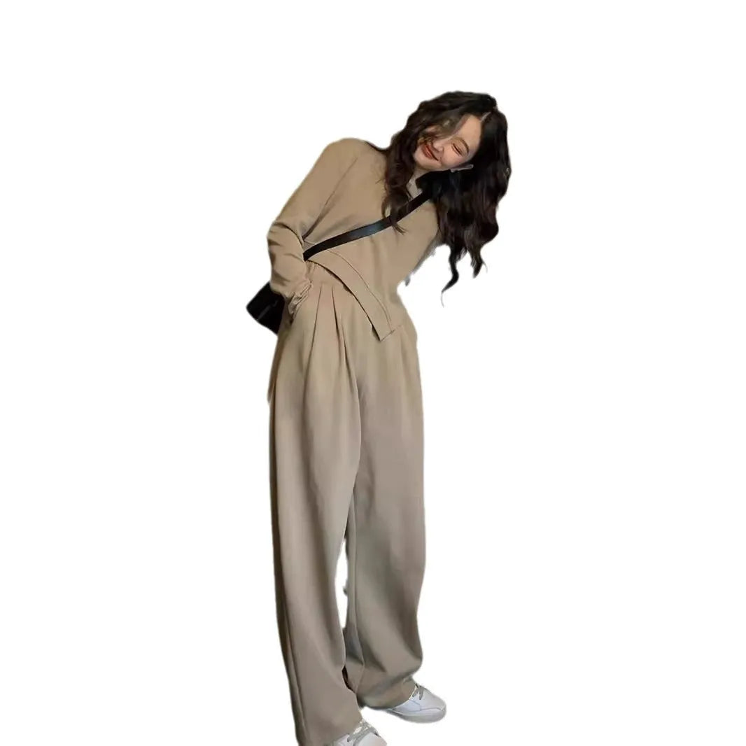 Women's khaki loose casual sports suit set with long sleeve top and trousers