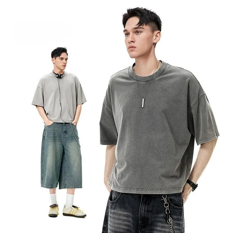 Men's vintage washed cotton T-shirt with loose fit and drop-shoulder sleeves