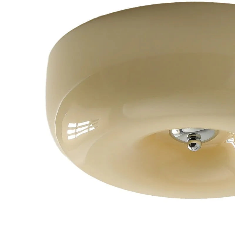 Cream American-style three-colour ceiling lamp for bedroom in 30cm or 40cm diameter