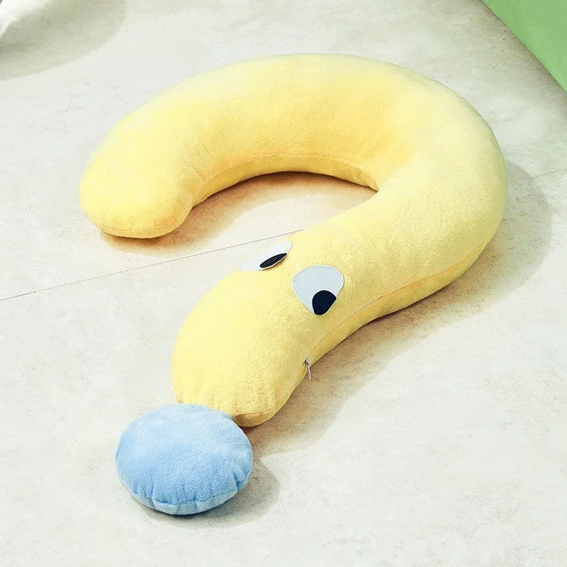 Blue rectangular pet pillow measuring 62cm by 39cm for cats and dogs