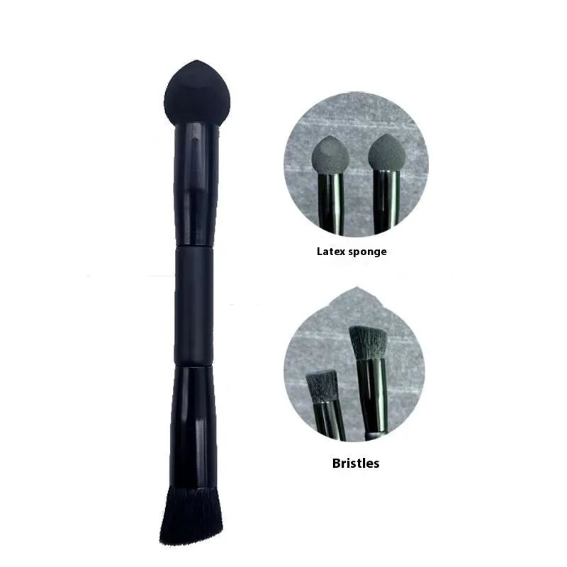 Black sponge tip concealer brush with wooden handle for dark circle coverage