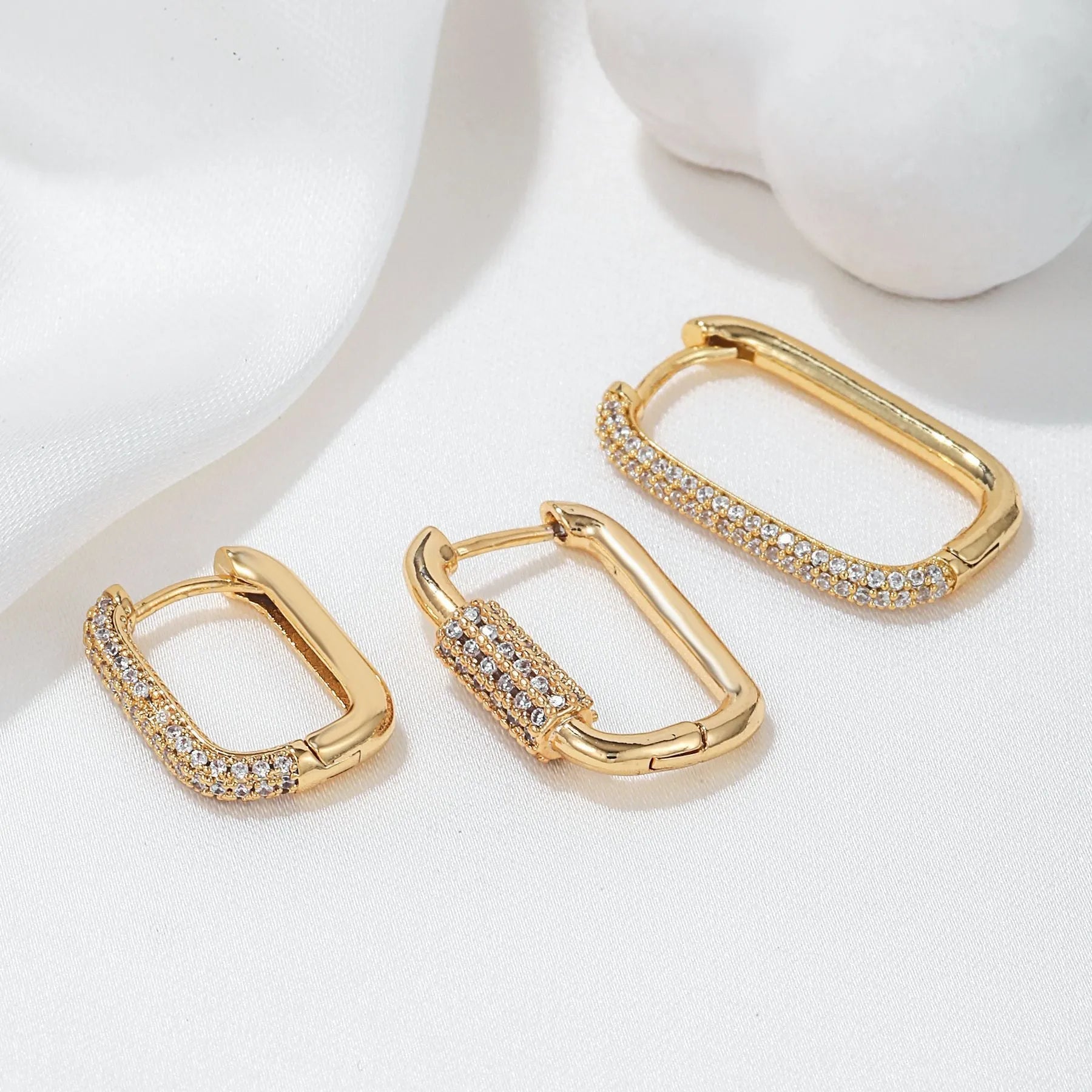 Geometric copper ear clip three-piece set with micro inlaid zircon stones in gold and white colour options