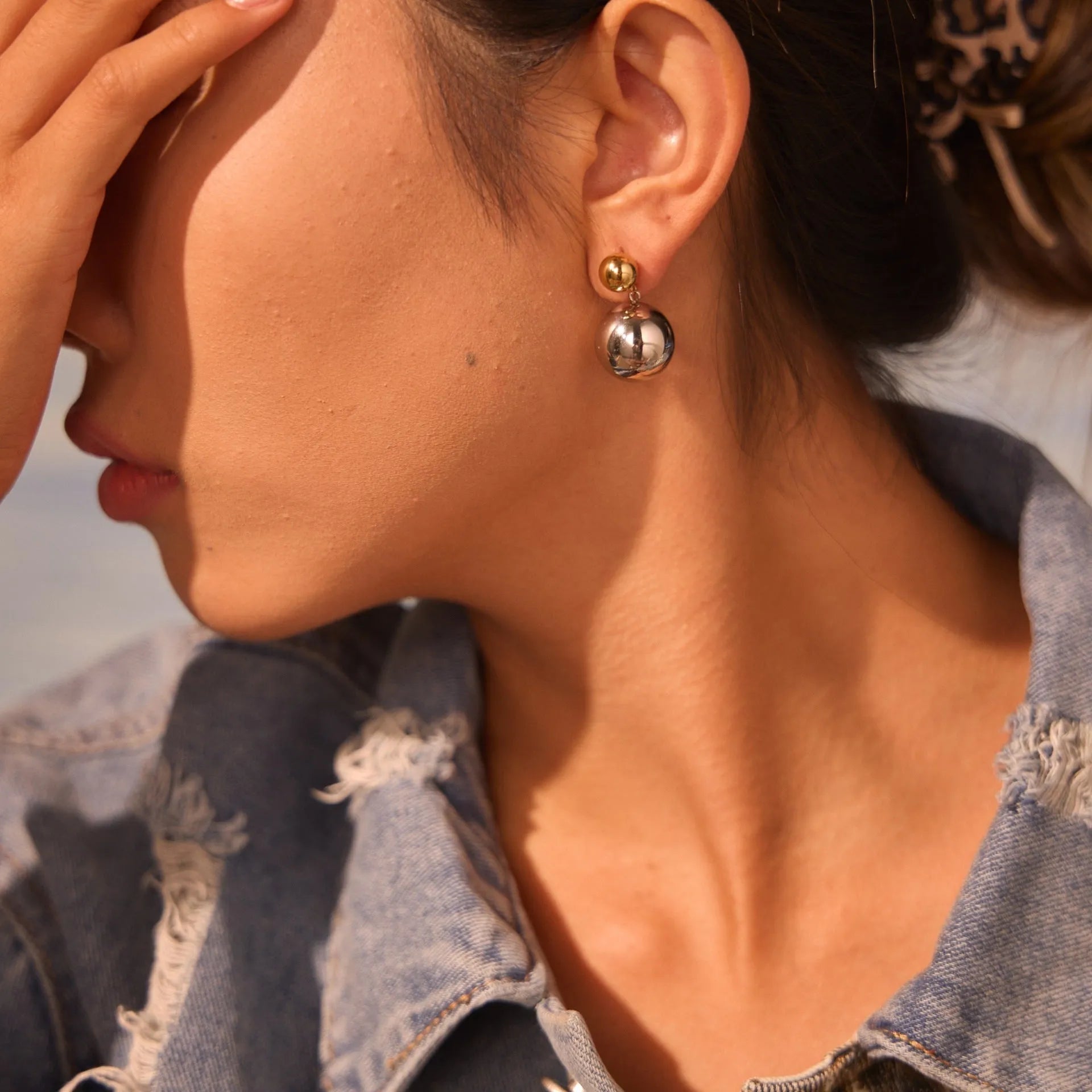 Round beads stainless steel colour-block ear studs with 18K gold electroplating