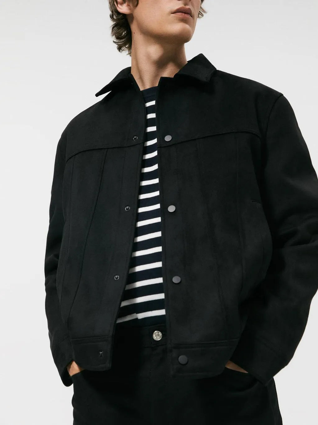 Black men's hooded jacket with suede collar, side pockets and straight hem