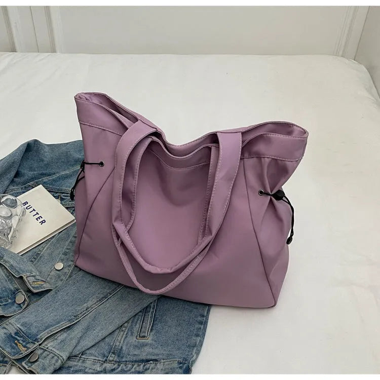 Soft foldable Oxford cloth commuter shoulder tote bag in street trend style
