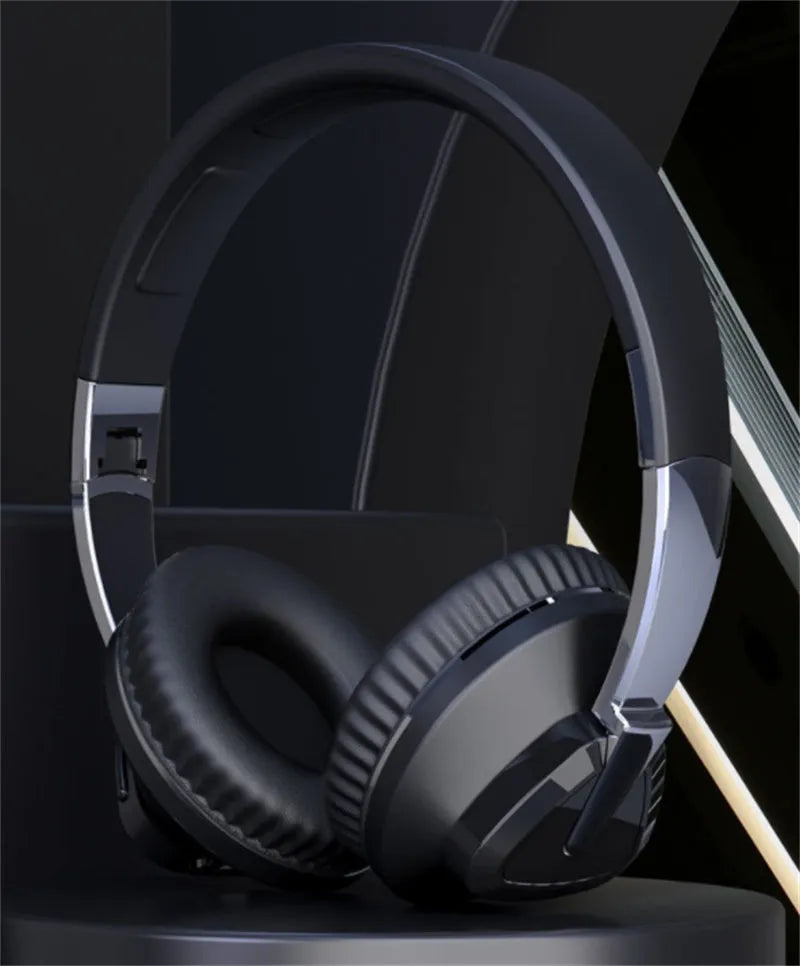 H3 wireless over-ear headset in black with Bluetooth 5.0, AUX jack, and TF card slot features