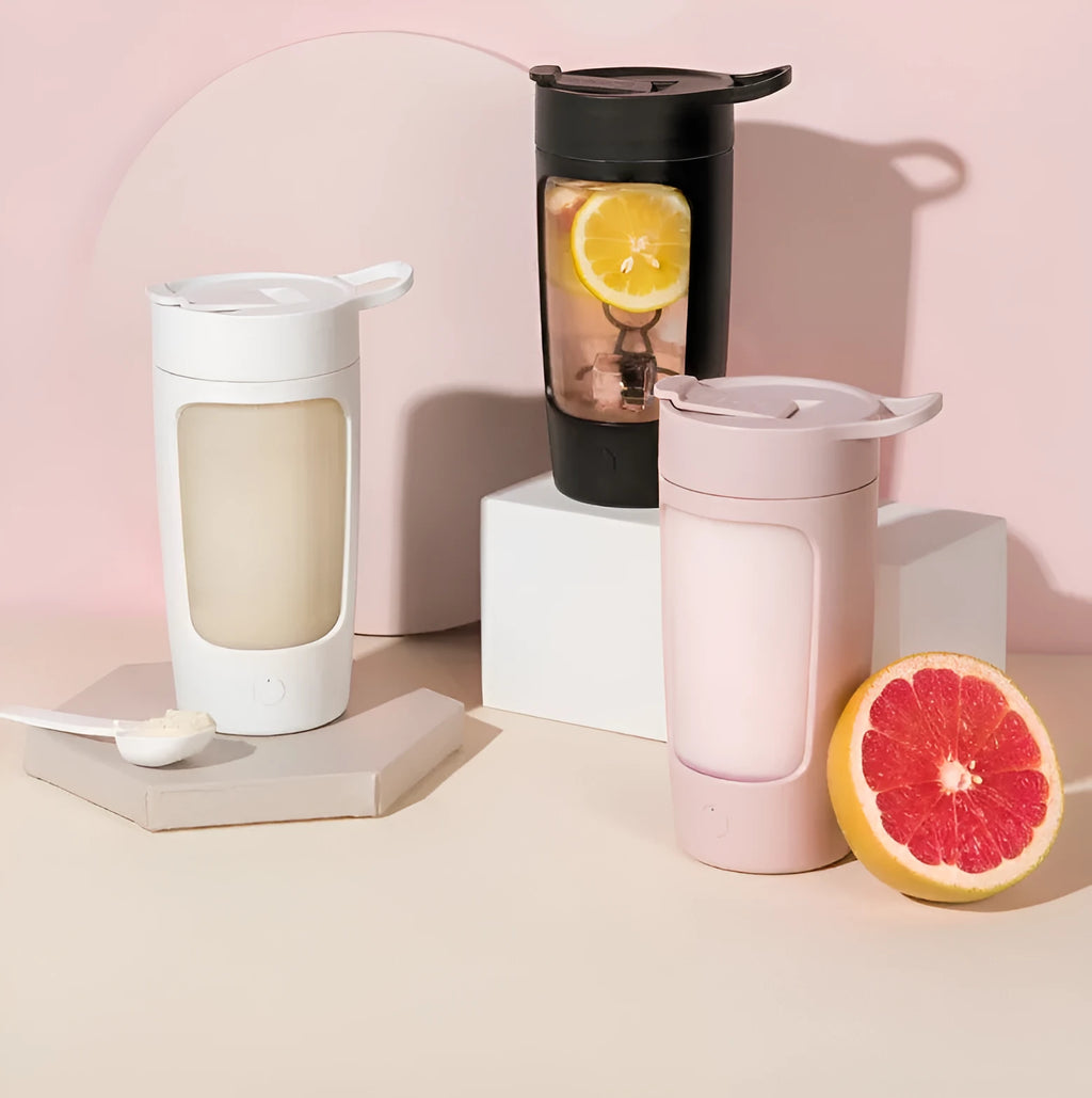Portable automatic blender cup with 650ml capacity in black, blue, pink or white colours
