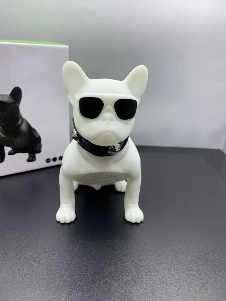 Mini full body bulldog Bluetooth speaker in black red or white with 3W power