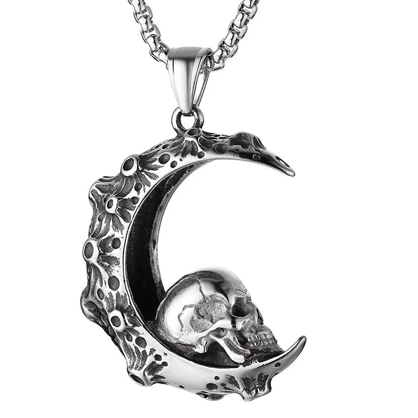 Men's stainless steel skull necklace with electroplated silver finish and alloy pendant