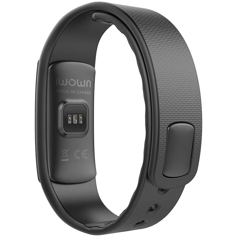 I6 smart sports bracelet with black TPU strap and 0.96-inch touch screen displaying fitness data.