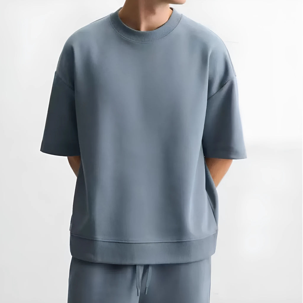 Men's double-sided texture short sleeve and shorts set in polyester fabric with loose fit