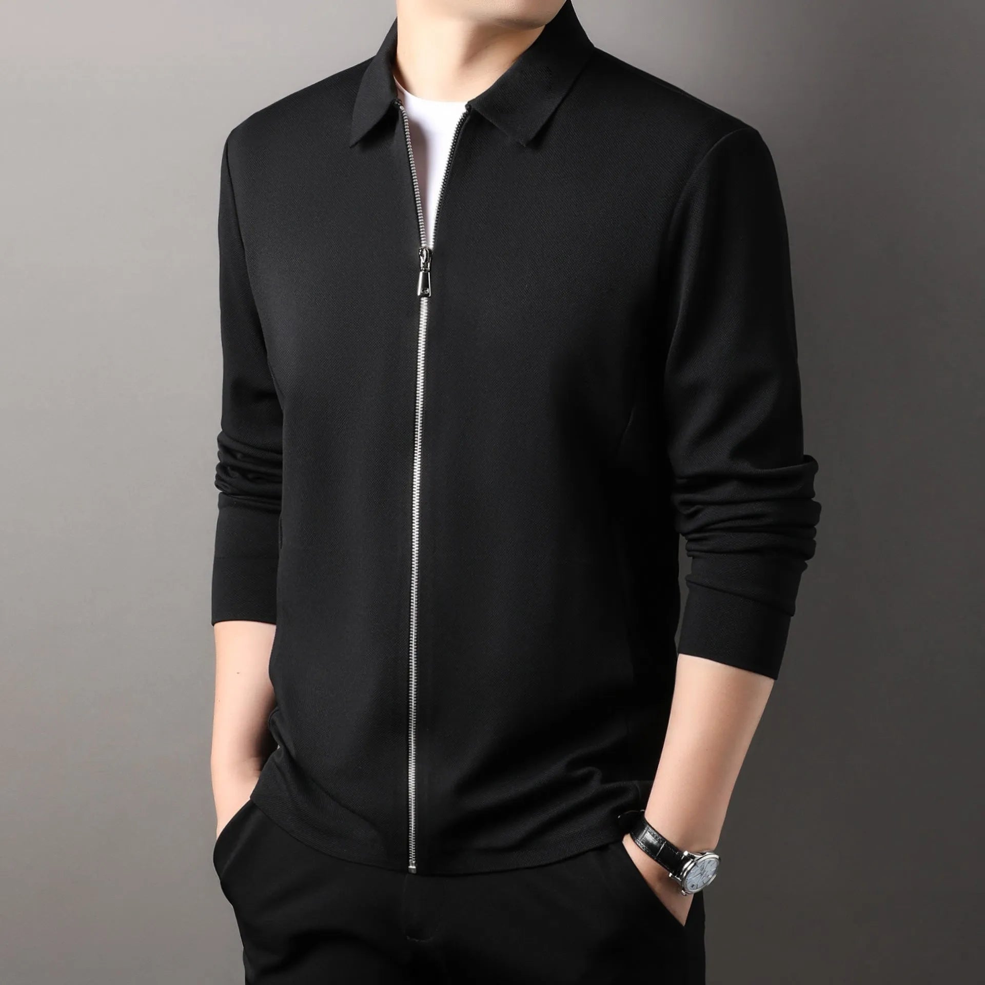 Men's high-grade casual business jacket in polyester, shown in a straight hem and regular sleeve design.