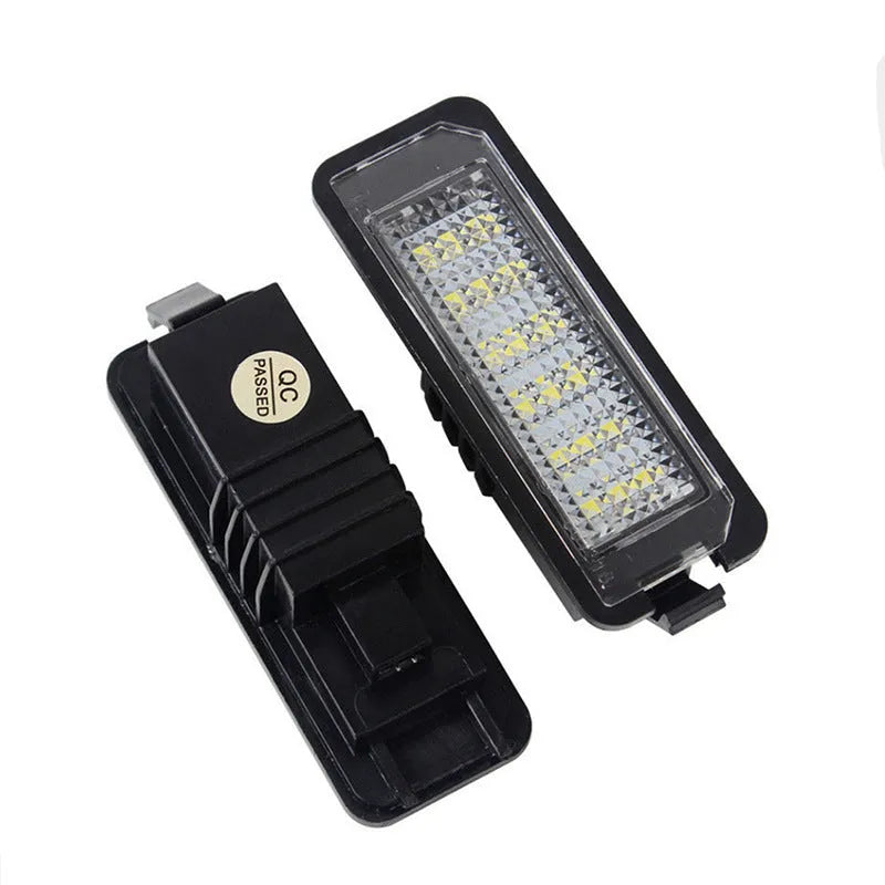 Volkswagen LED licence plate light unit with 24 SMD LEDs for Golf Polo Phaeton models.