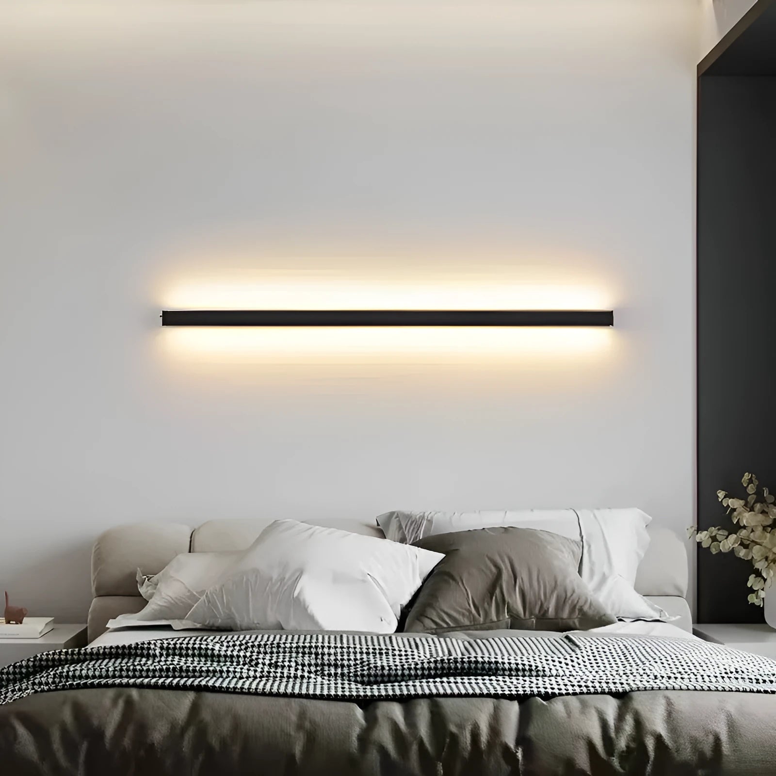 80CM black aluminum LED wall lamp body with PC shade and touch control