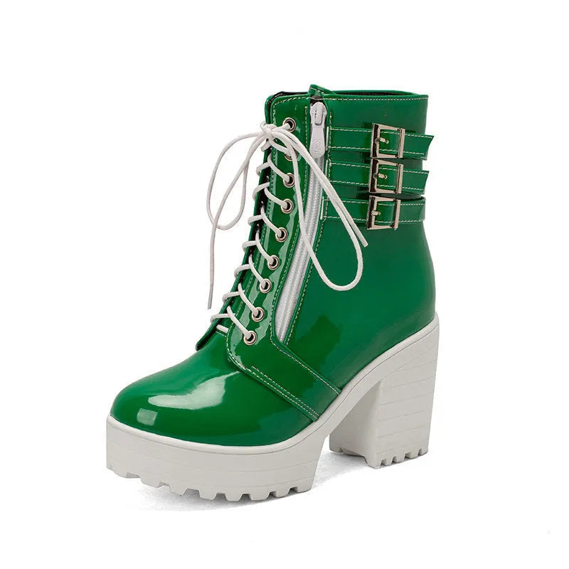 Women's thick-heeled short boots in black with waterproof platform and front lace-up design