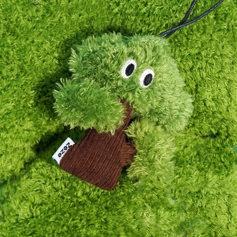 Pine tree shaped cat mint toy with hanging loop in three sizes for biting and grinding