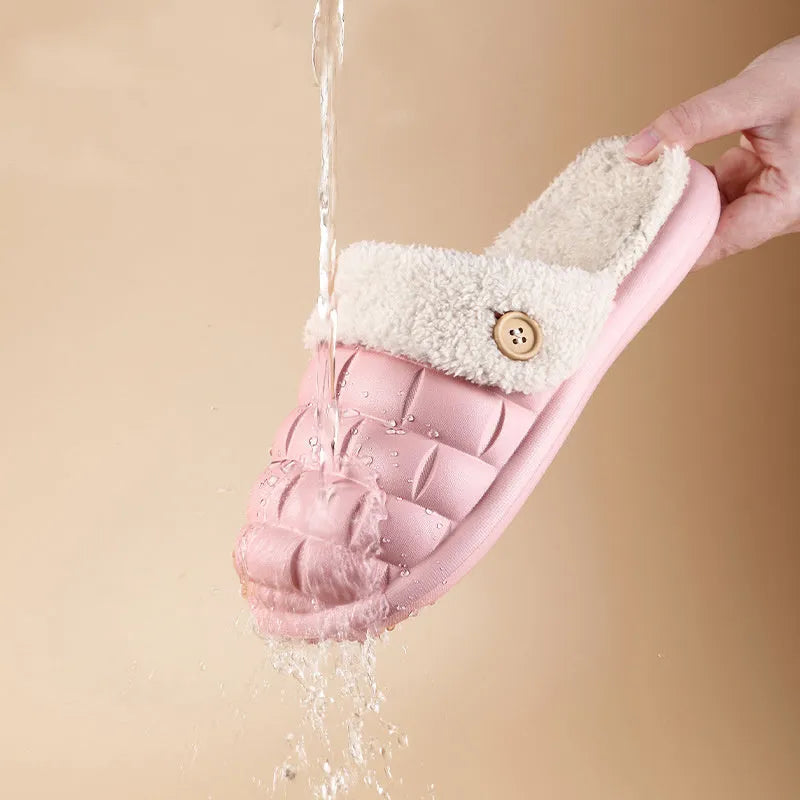Women's plaid detachable slippers with plush lining and anti-slip sole in multiple colours.