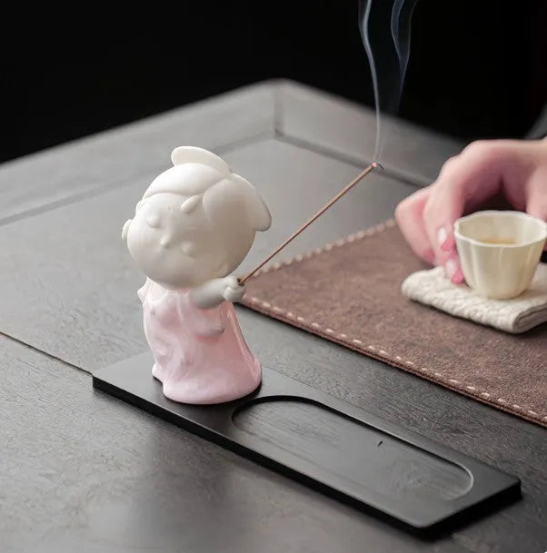 Ceramic female court attendant incense burner decoration in traditional colours