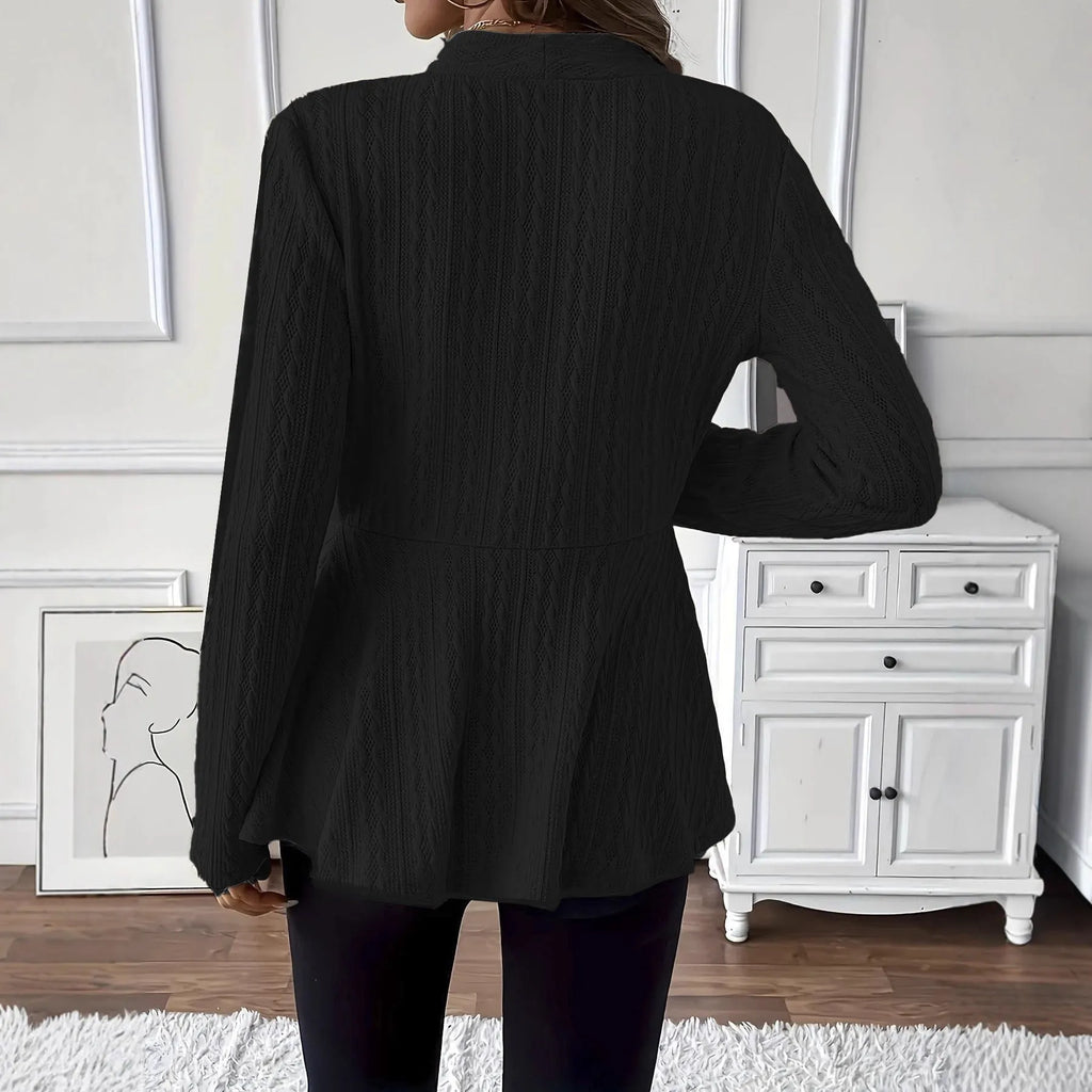 Women's apricot jacquard knitted cardigan with one button closure and regular sleeves