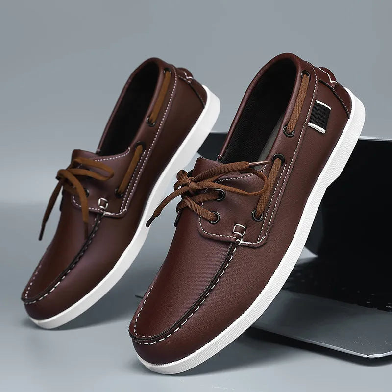 Men's British style casual shoes in artificial PU with round toe and flat heel, shown in a solid colour.