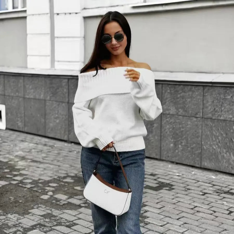 Off-the-shoulder grey acrylic sweater with 3D pattern effect and strapless design