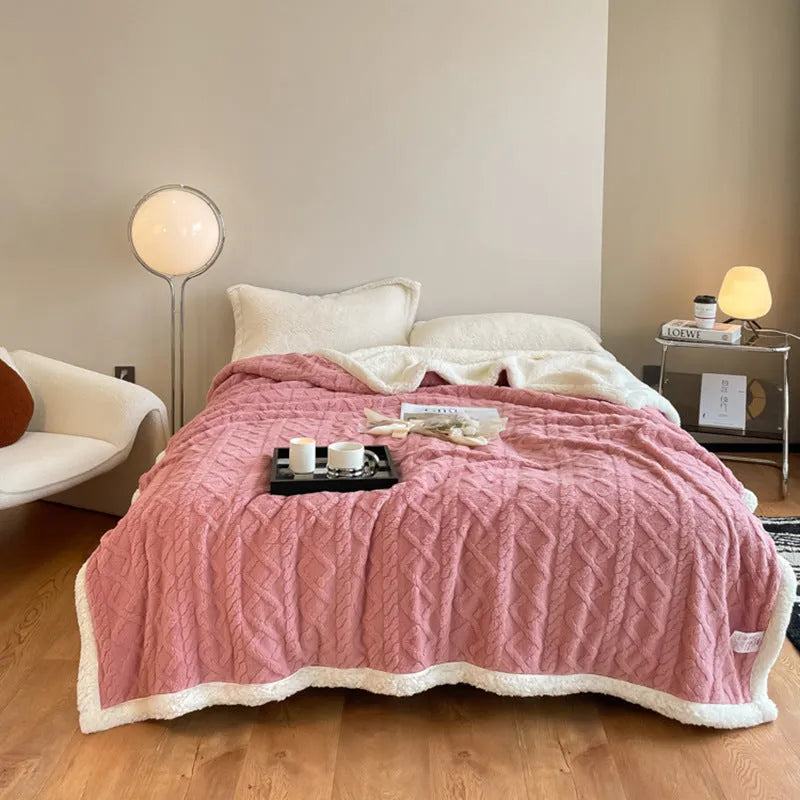 Winter thermal flannel blanket in polyester taffeta measuring 180x200cm available in nine colours