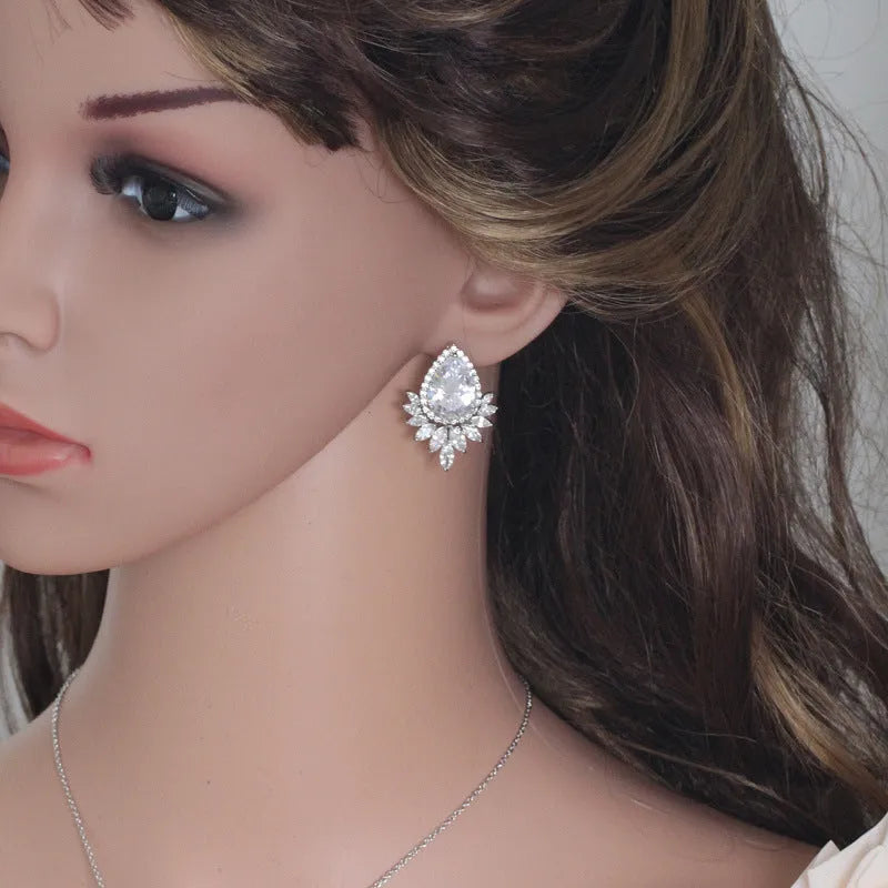 Formal jewellery set with matching necklace and earrings for bridal banquets in blue, red, and white options