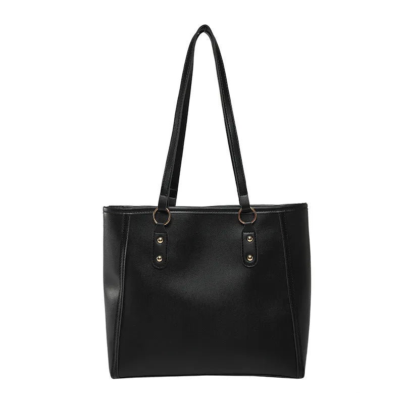 Korean style shoulder underarm bag in black PU leather with horizontal square shape and sandwich pockets