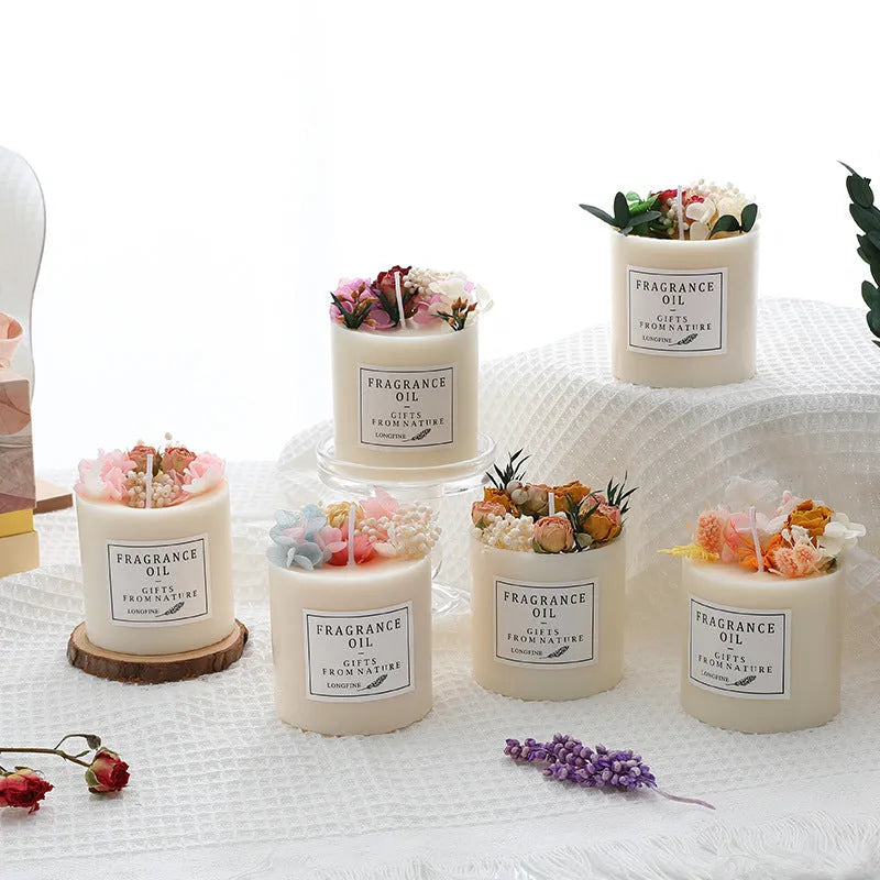 Dried flower decorative aromatherapy candle with nine scent options and wooden chip base