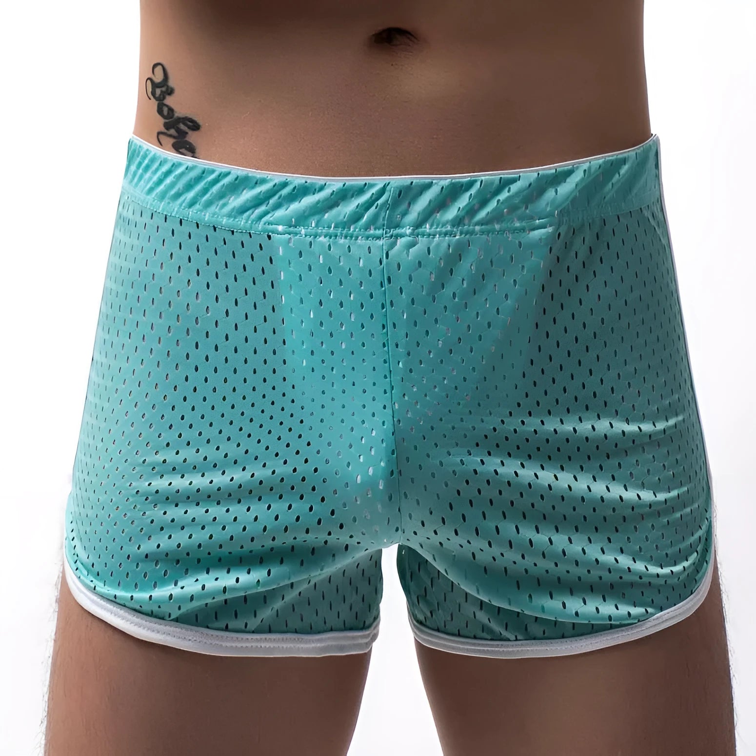Men's three-point cotton boxer shorts in multiple colours with mid-waist design