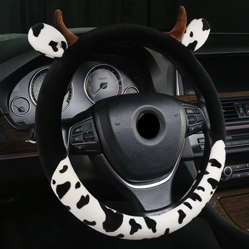 Short plush steering wheel cover with protective handle in black colour