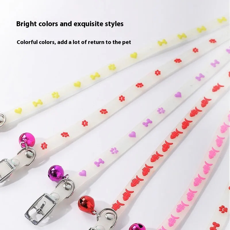 Glow in the dark adjustable silicone cat collar with metal bell in love style design