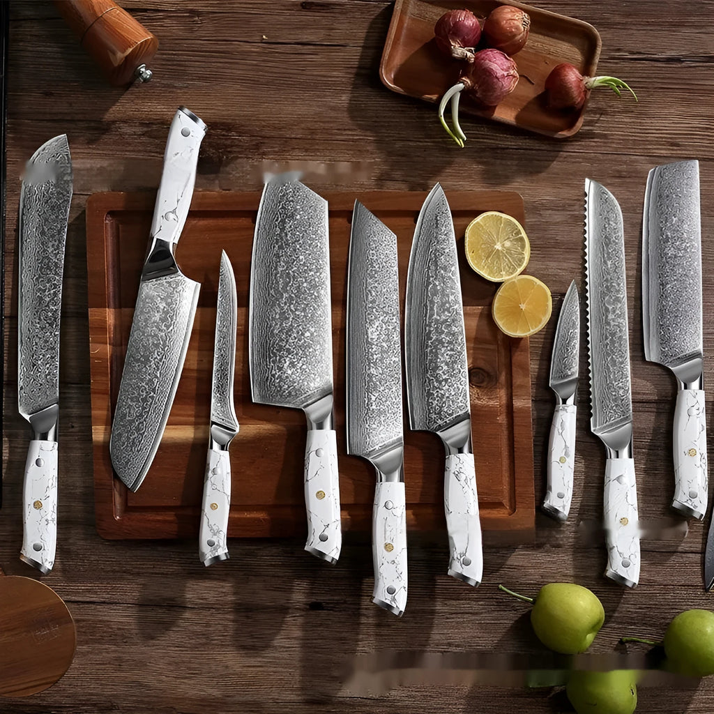 Damascus chef's knife with 21cm VG10 steel blade and modern handle