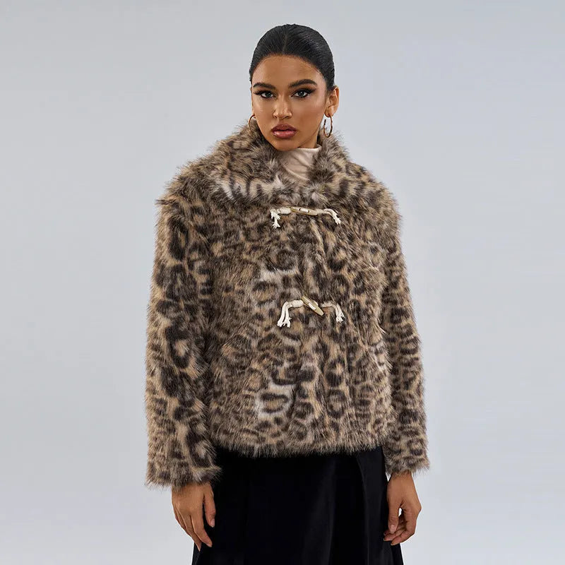 Women's leopard print polyester coat with regular sleeves and normal length