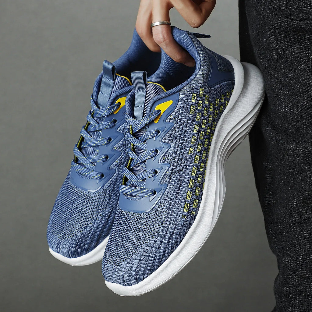 Women's lavender purple Flyknit running shoes with striped pattern and EVA sole