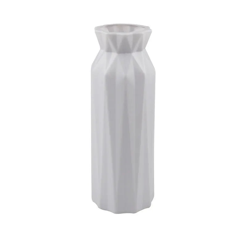Drop-resistant melamine vase in gray green pink or white with 7.2cm base for office home hotel display