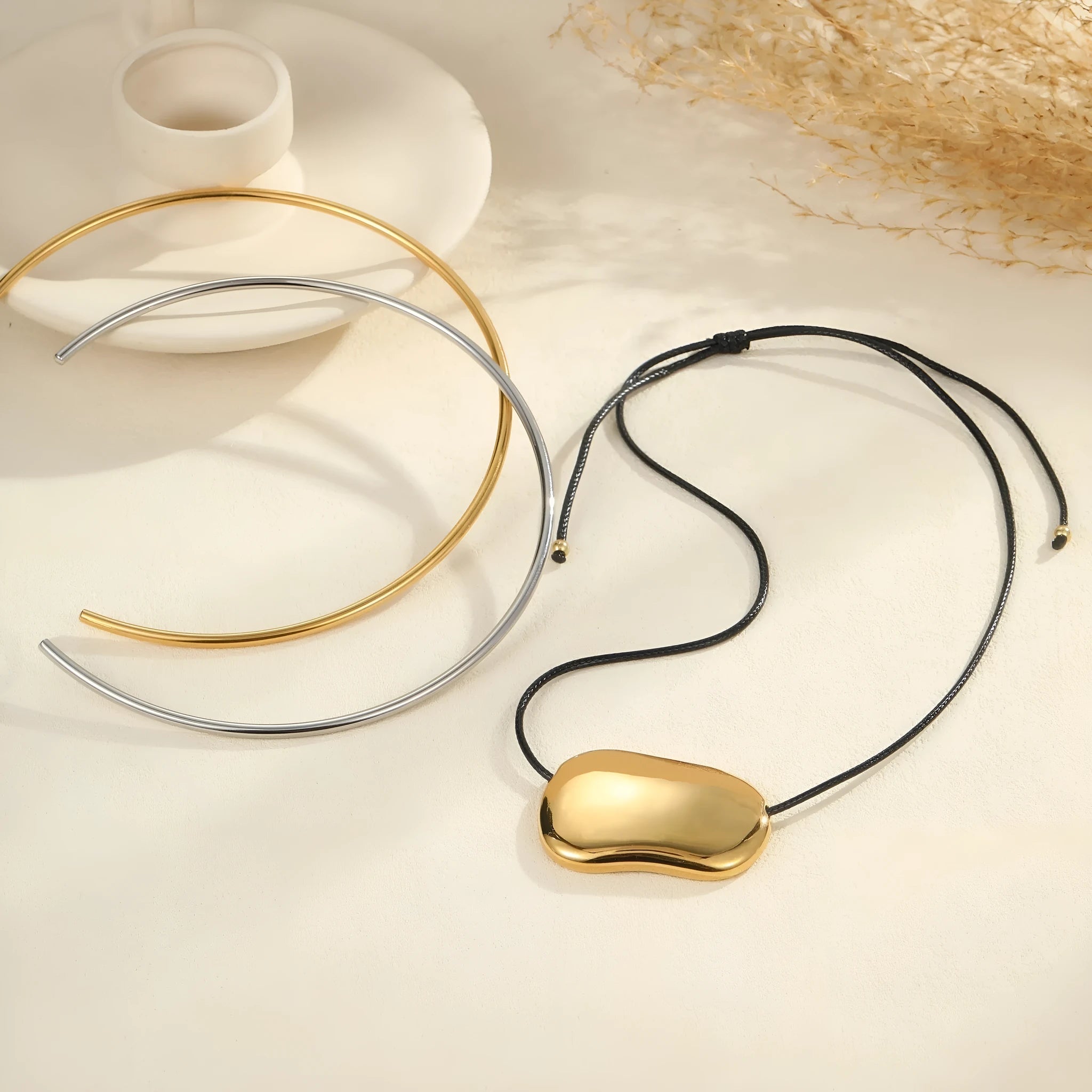 Black rope titanium steel necklace with irregular geometric pendants, adjustable length women's jewellery