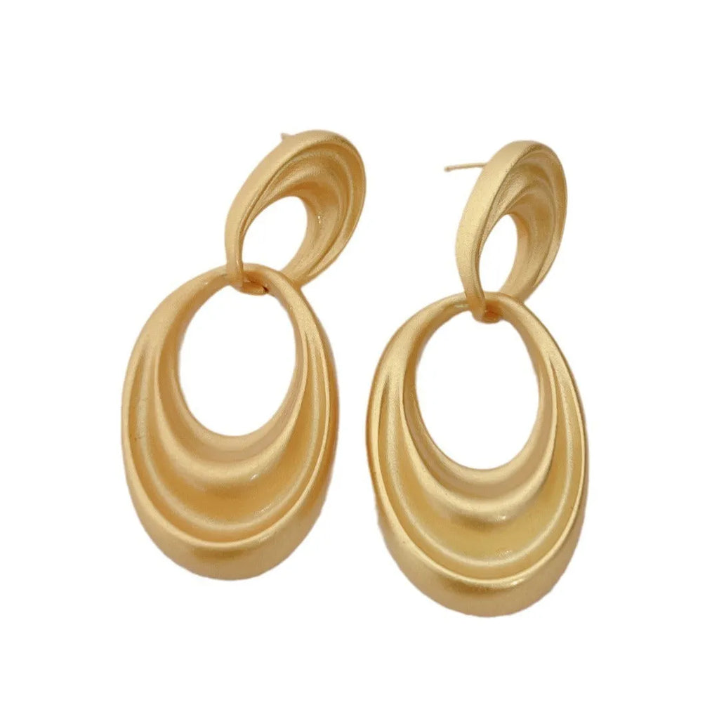 Copper French retro double circle earrings with a quicksand gold finish and U-shaped silhouette.
