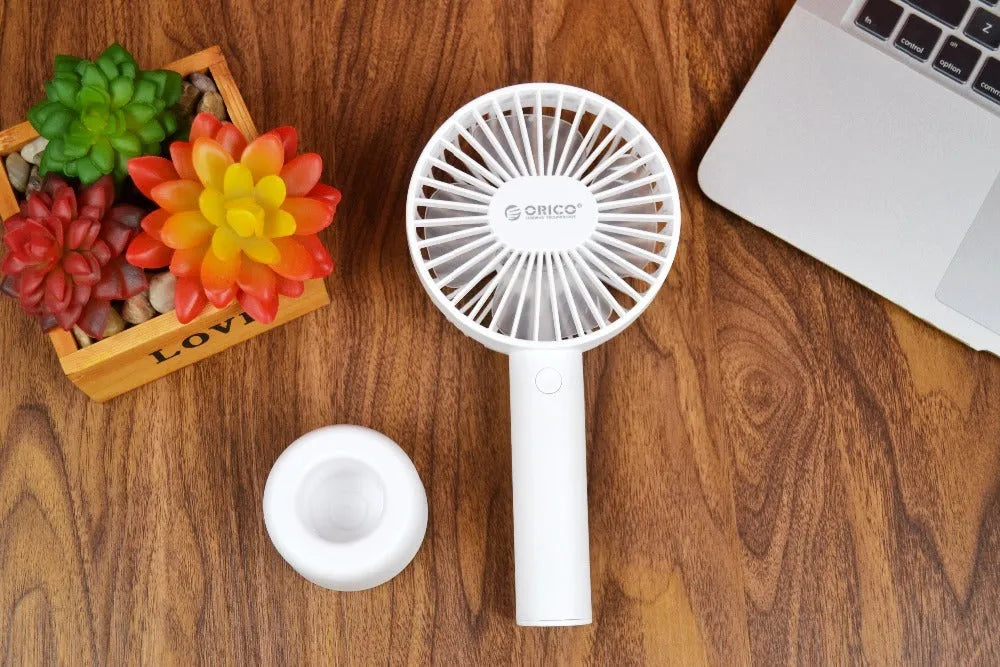 ORICO FH1 white portable USB rechargeable fan with three-speed adjustment buttons