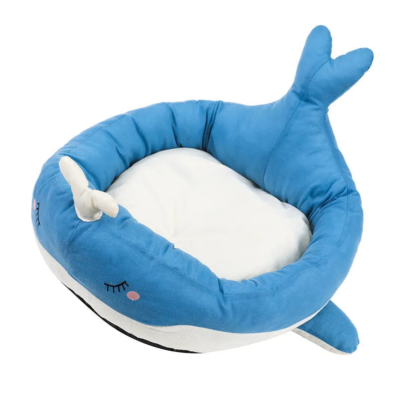 Duck-shaped fluffy pet bed in blue or white colours for small dogs and cats