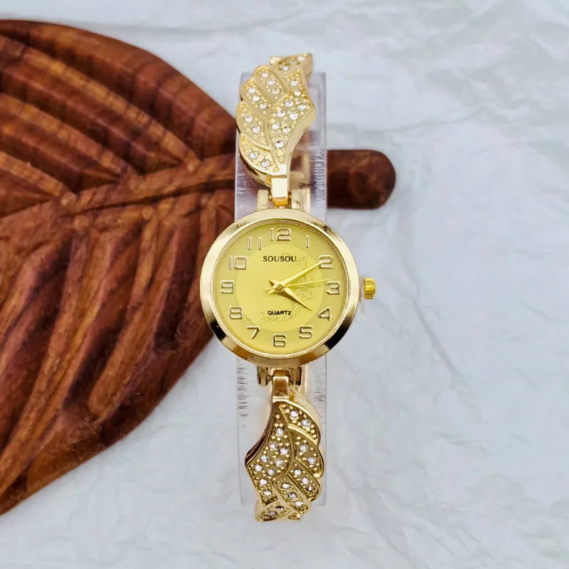 Women's stainless steel watch with round dial and vachette clasp buckle in gold colour option