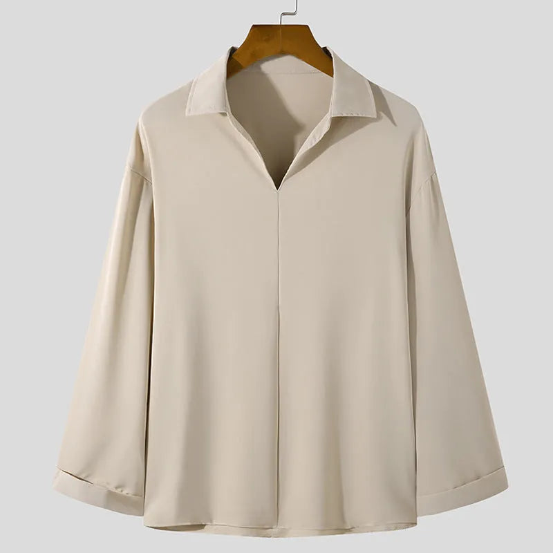 Men's loose fit long sleeve casual shirt in polyester non-iron fabric