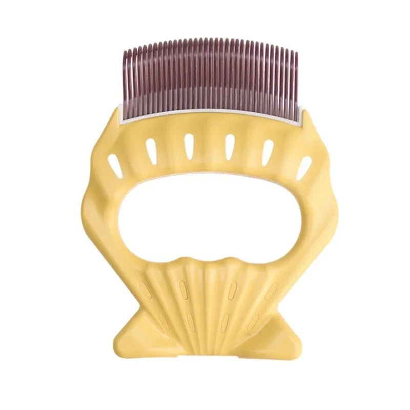 Shell-shaped pet grooming brush with bent wire bristles in green, orange or purple colours
