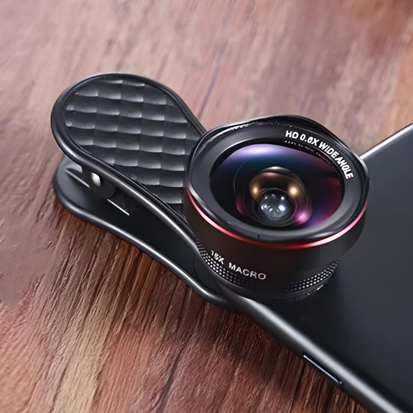 Smartphone external lens kit with wide-angle and macro lenses in black silver rose gold colours