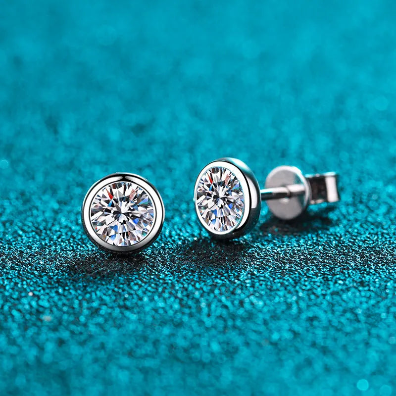 Geometric gold-plated 925 silver earrings with moissanite or zircon gemstones