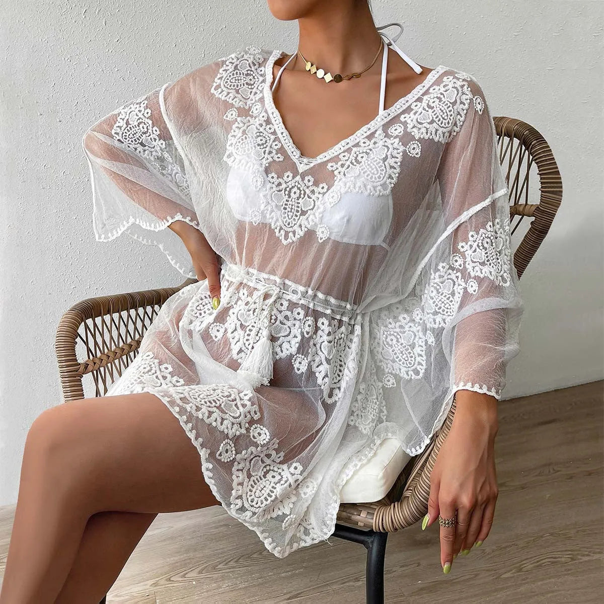 White water soluble polyester beach blouse with acrylic lining for women's swimming sun protection