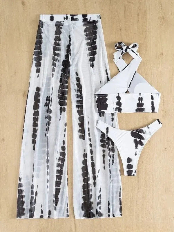 Women's three-piece polyester swimsuit set with printing pattern in black or blue options